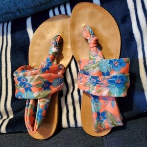 Dirty Laundry Sandals, Size 7.5